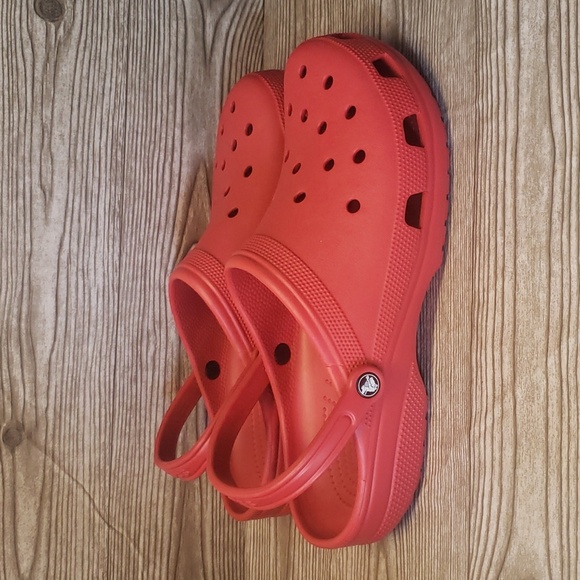 Crocs red mens water beach casual clogs mules size 17 - Picture 3 of 7